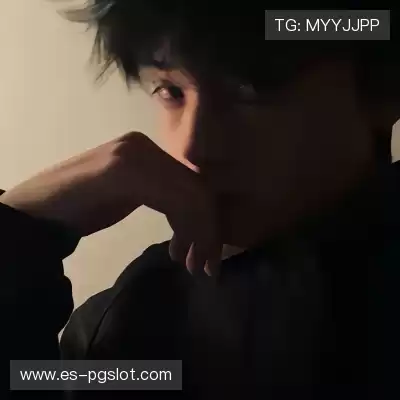 窦芸昀
